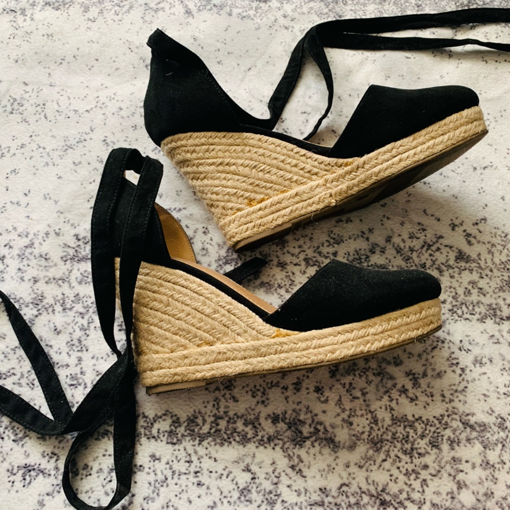 Wedges - Picture 3 of 3